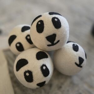 Wool Dryer Balls by Friendsheep 5 Pack  Organic Premium Reusable Cruelty Free